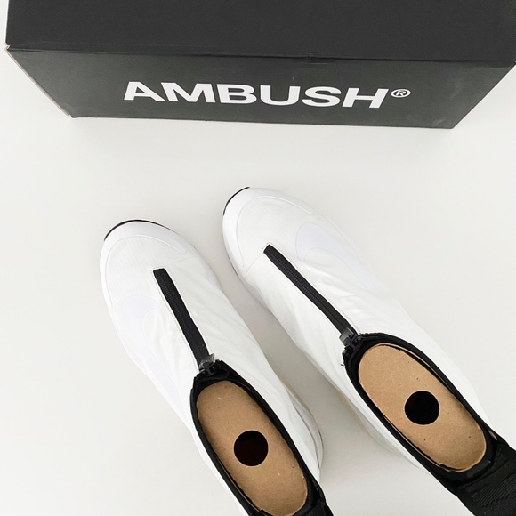 NIKE X AMBUSH AIR MAX 180 HI in White - Picture 7 of 12